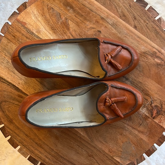 Franco Sarto | Chunky Heeled Loafer Pumps - Picture 2 of 10